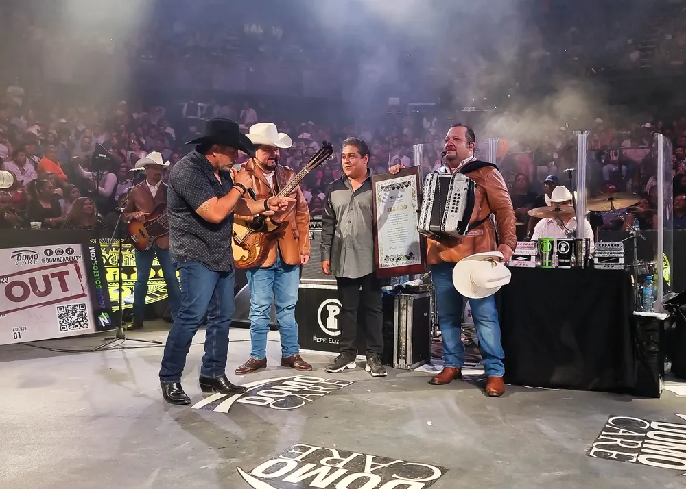 09181880-8E60-4371-A3BA-36A79C8095CF